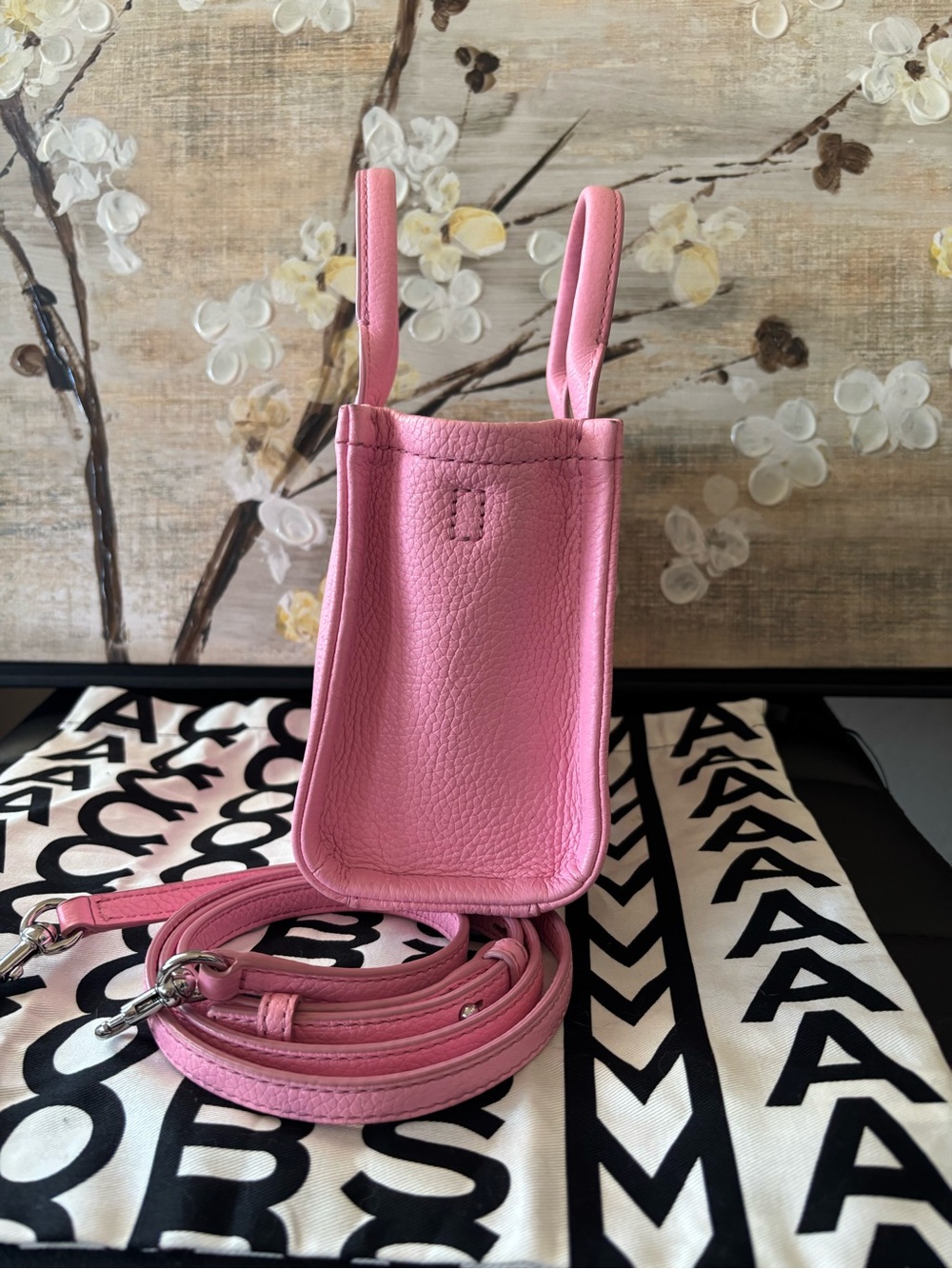 Marc Jacobs Pink Leather MINI The Tote Bag with Detachable Strap - Picture 4 of 12